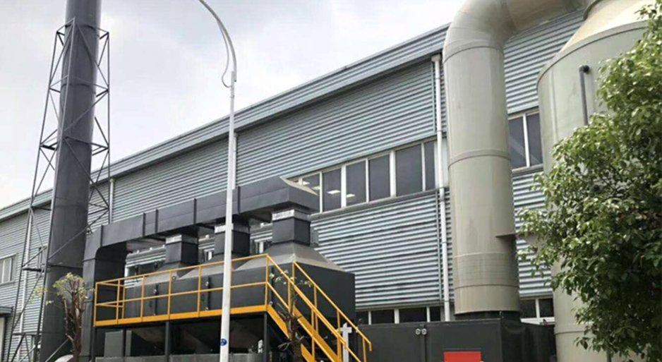 VOCs control in the spraying industry