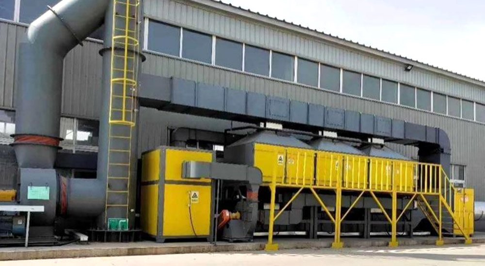 VOCs control in the spraying industry